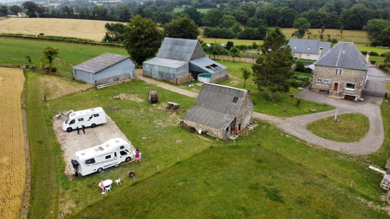 La Billardiere Camping A La Ferme Le Menil-Ciboult Dış mekan fotoğraf