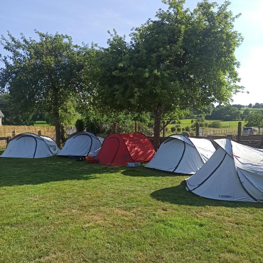 La Billardiere Camping A La Ferme Le Menil-Ciboult Dış mekan fotoğraf